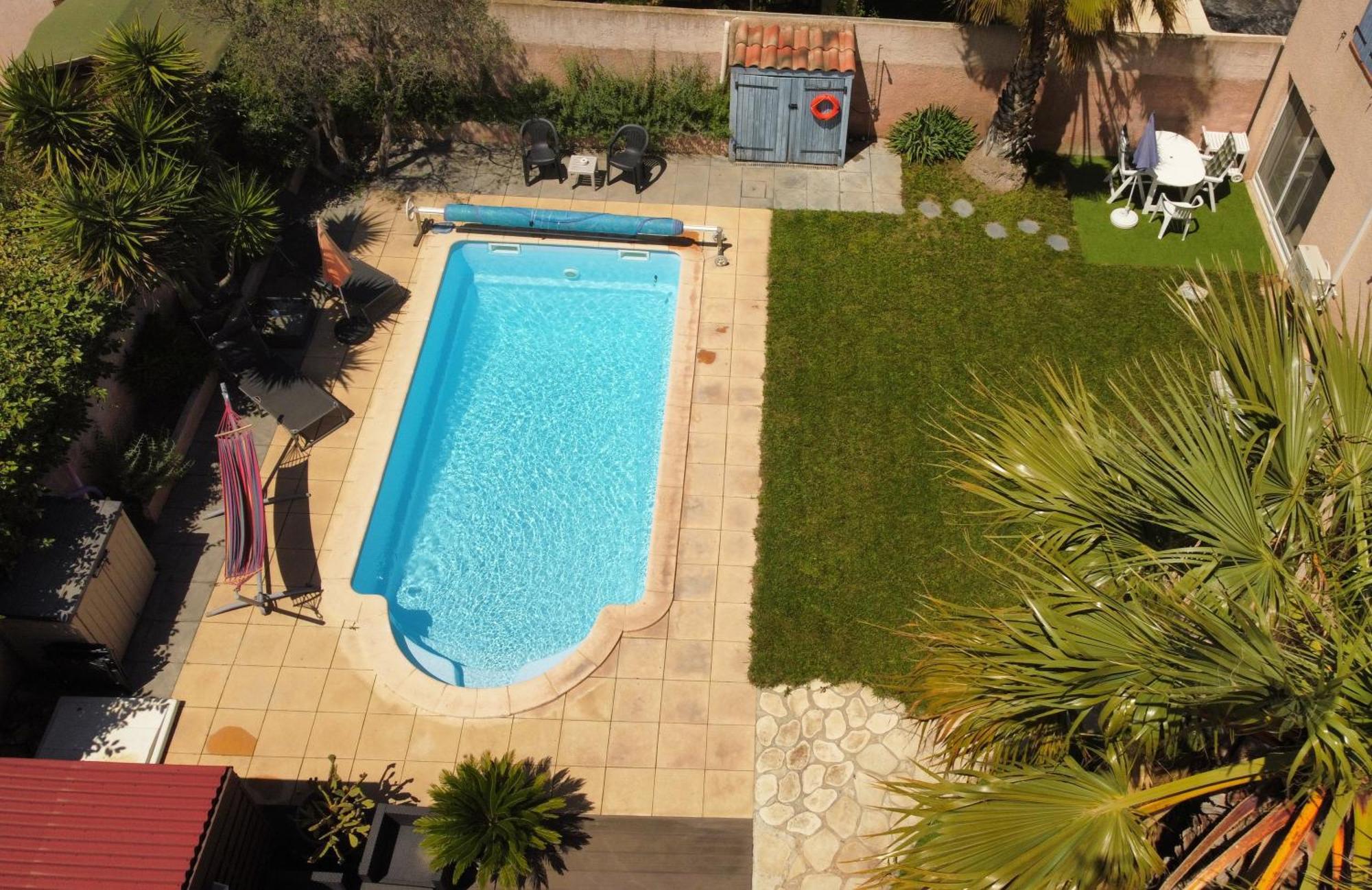 Studio Tranquillo Avec Piscine Et Salle De Sport Istres Buitenkant foto